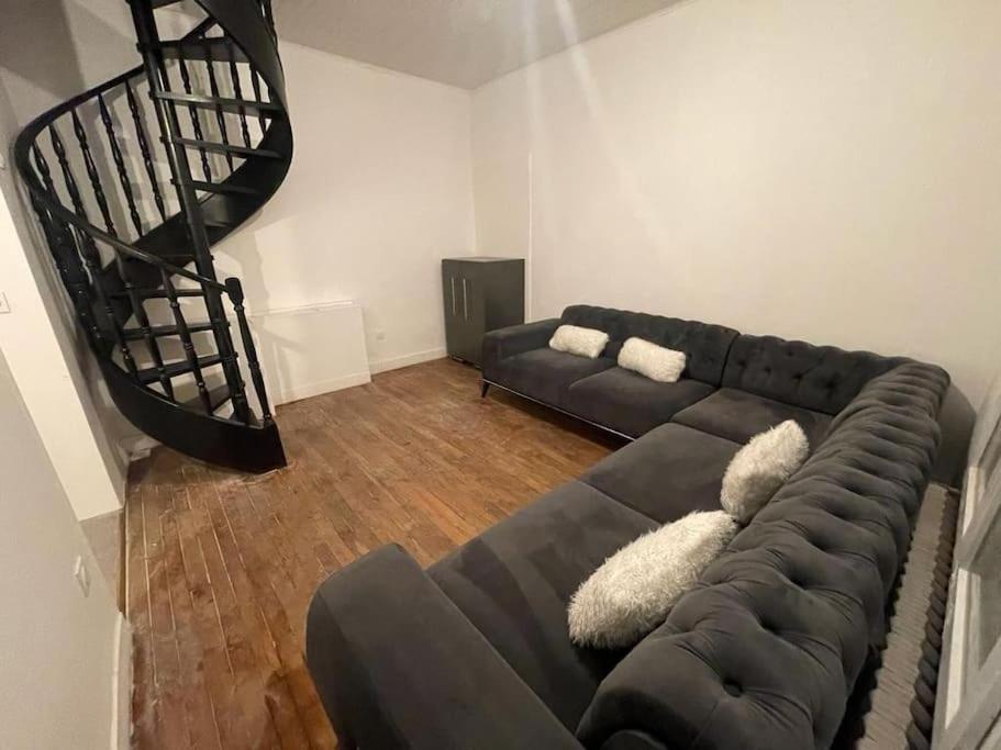 Appartement Entier A Севран Екстер'єр фото