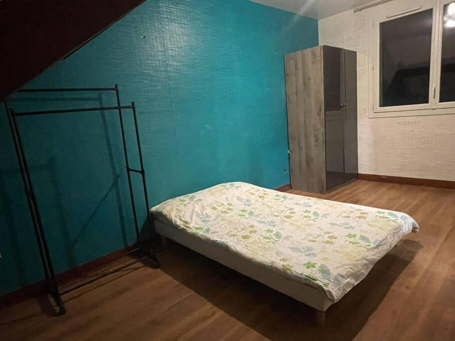 Appartement Entier A Севран Екстер'єр фото